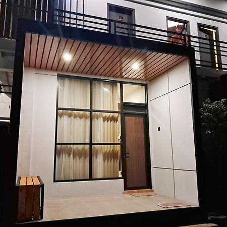 Bromo Dormitory & Cabin Экстерьер фото